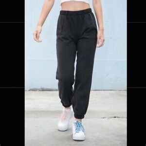 Rosa Brandy Melville Sweatpants